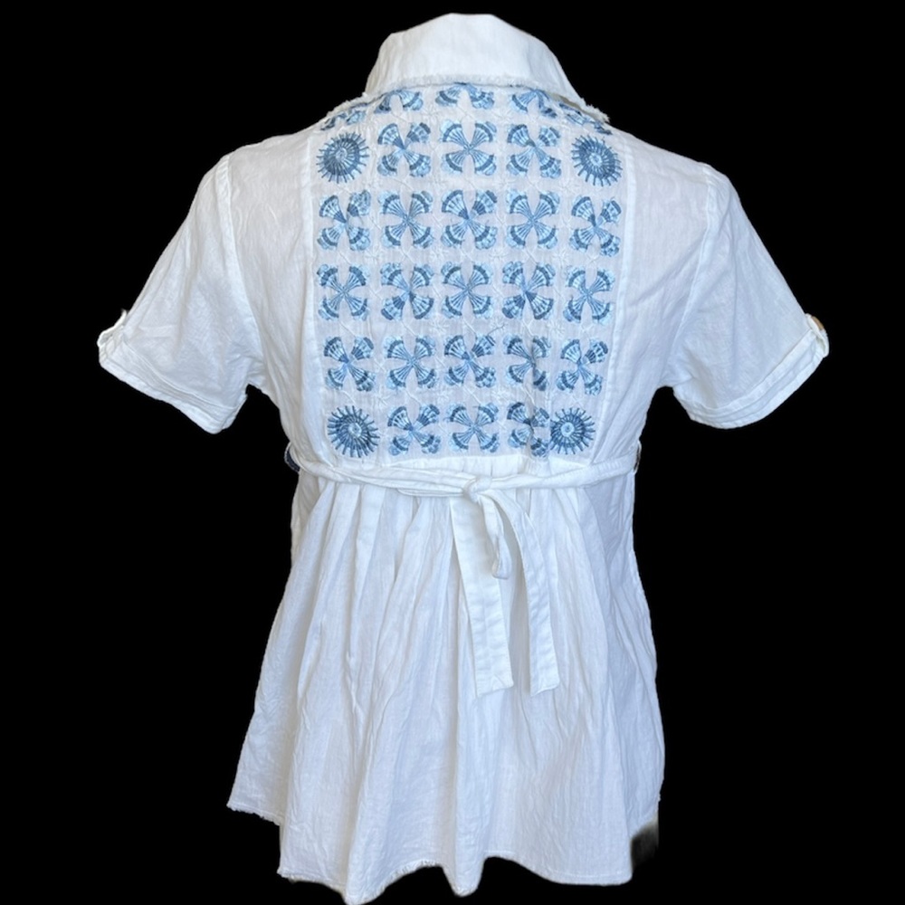 FREE PEOPLE Vintage Boho Embroidered Shirt 6 NWT - Picture 3 of 12